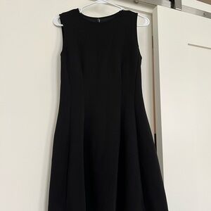 Chic Black Sleeveless Midi Dress